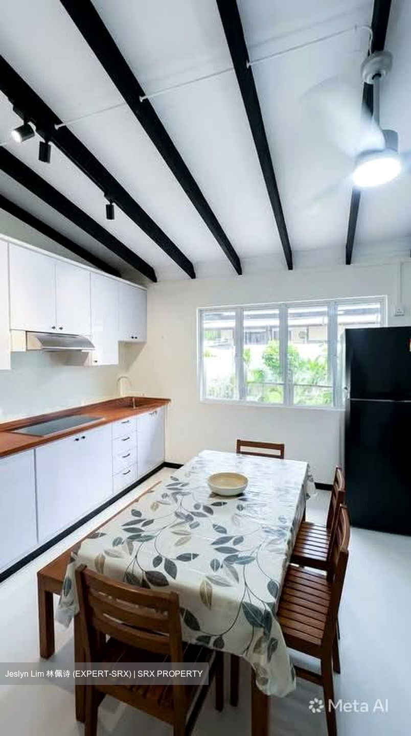 Stirling Road (D3), Terrace #559666671